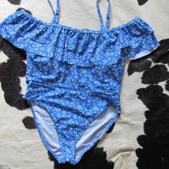 TAHARI LADIES 2 PIECE SWIM SUIT NWT - Picture 9 of 9